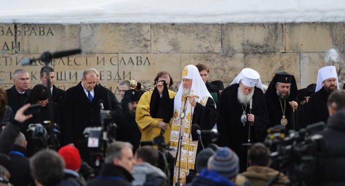 Болгарський суд визнав, що патріарха РПЦ можна називати агентом КГБ «Міхайловим»