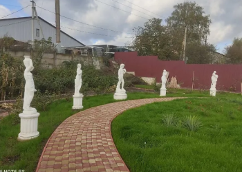 “Найбільший в Україні камін”: у селі поблизу Тернополя продається будинок за понад 1 млн доларів (Фото)