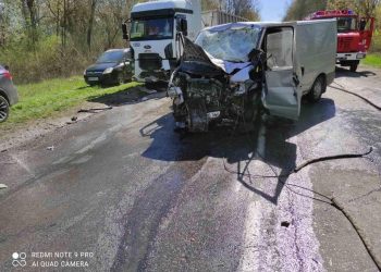 На Тернопільщині троє людей отримали травми в результаті ДТП (Фото)