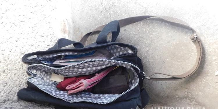 У Тернополі молодий чоловік пограбував жінку: викрав 80 тисяч гривень (Відео, Фото)