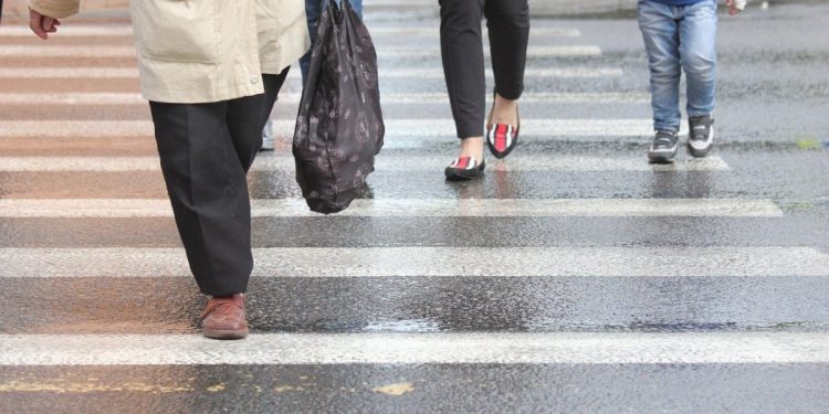 У Тернополі поліцейські взялися штрафувати пішоходів