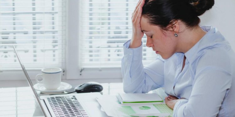 На Тернопільщині дитина писала образливі речі в соцмережах, а оштрафували маму