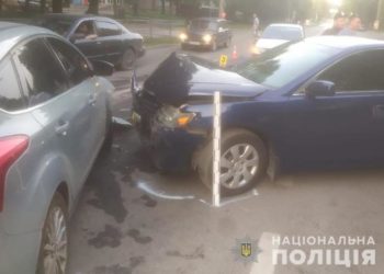 У Тернополі не поділили дорогу “Тойота” і “Форд” (Фото)