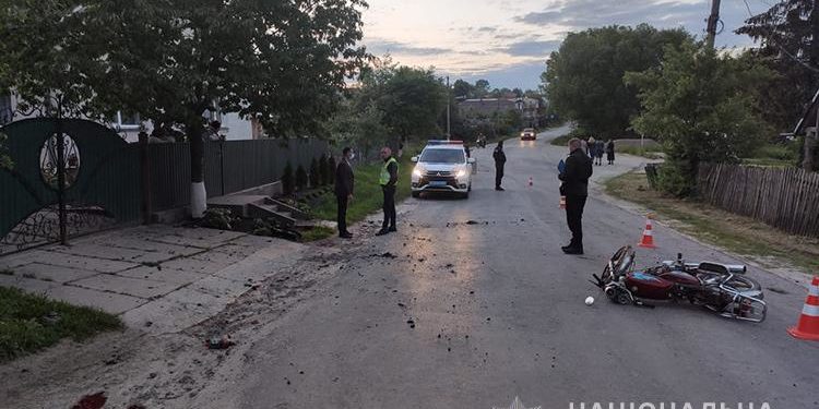 Врізався у бетонну стіну: на Тернопільщині у ДТП загинув хлопець (фото)