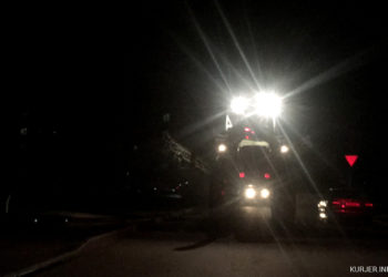 Водій заснув під час руху: на Тернопільщині у полі перекинувся трактор