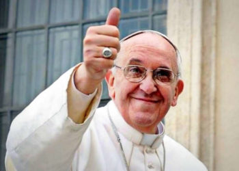 Папа Римський Франциск нагородив священника з Тернопільщини (Відео)