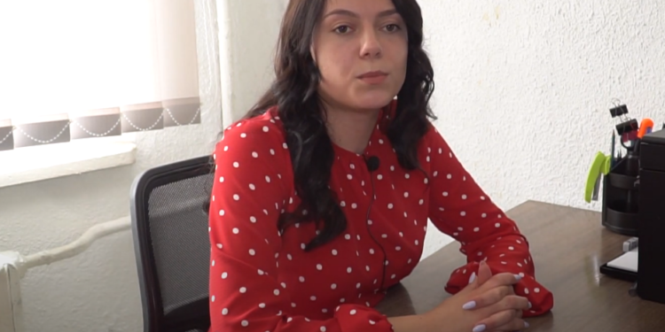 У Тернополі чоловік обікрав кіоск та продавця (Відео)