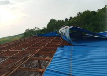 Негода на Чортківщині залишила без даху сільраду