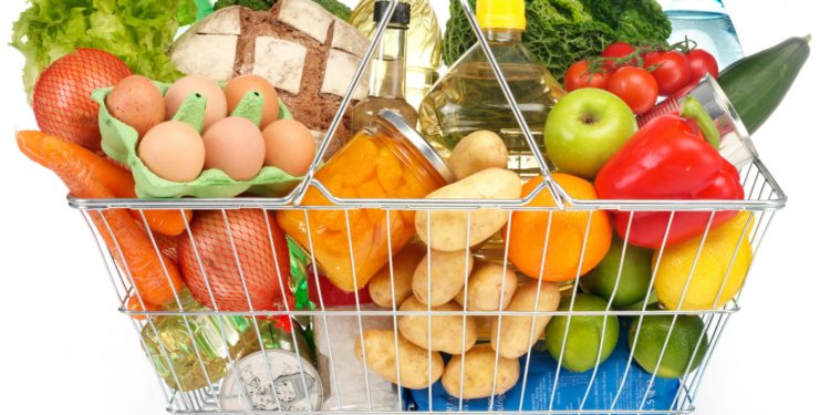 Українцям порадили запастися деякими харчами