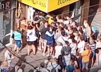 “Битва за єврошмотки” у Тернополі: у мережі оприлюднили шокуюче відео