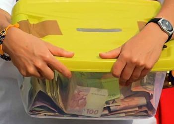 Просто нелюд: у Тернополі чоловік викрав скриньку з пожертвами