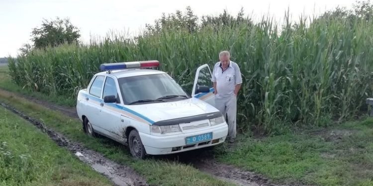 “Сплутав чи крав навмисно?”: у поліції розповіли про інцидент із ексмером на чужому полі на Тернопільщині (Відео)