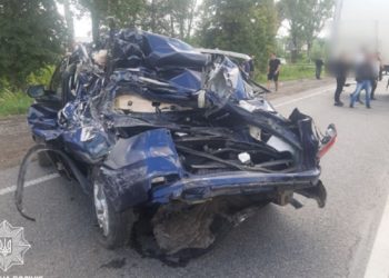В аварії загинула дитина: тернополянин потрапив у масштабну ДТП під Львовом (Фото)