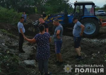 Поліція Тернопільщини розповіла деталі жахливої знахідки на сміттєзвалищі (Фото)