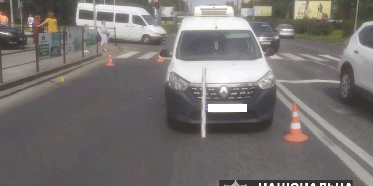 У Тернополі на переході збили людину (Фото)