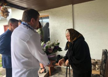 Родині загиблого військового Володимира Питака вручили сертифікат на квартиру