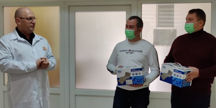 Депутати Тернопільської районної ради від Європейської Солідарності передали протипролежневі матраци для міської дитячої лікарні Тернополя