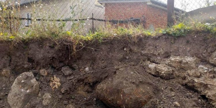 На Чортківщині знайшли та підірвали 250-кілограмову авіабомбу часів Другої світової (Фото)