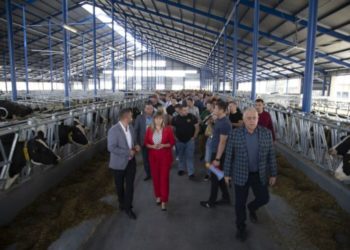 У “Бучачагрохлібпром” приїхали повчитися понад дві сотні молочників з усієї України