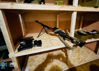 СБУ затримала членів злочинного угруповання, яке здійснило низку тяжких злочинів та майже 5 років переховувалося від правоохоронців (відео)