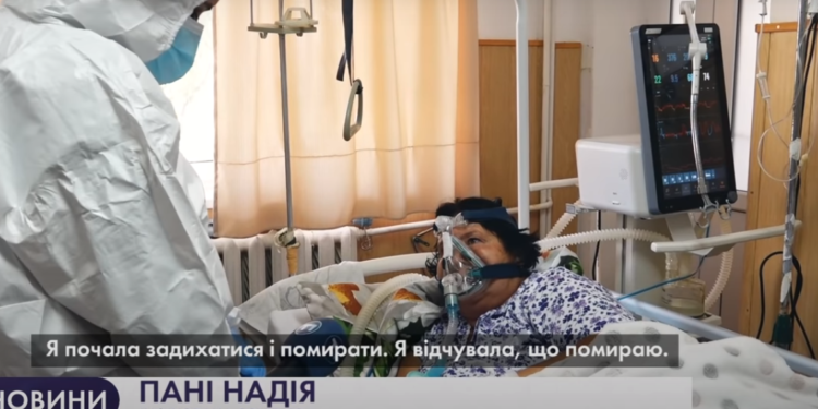 Усі ліжка заповнені, більшість хворих у важкому стані: Чортківська лікарня зсередини (Відео)