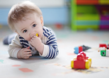 У Тернополі медики показали колекцію предметів, які витягували у дітей зі стравохода та шлунка (Фото)