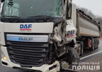 На Кременеччині у ДТП постраждало троє людей (Фото)