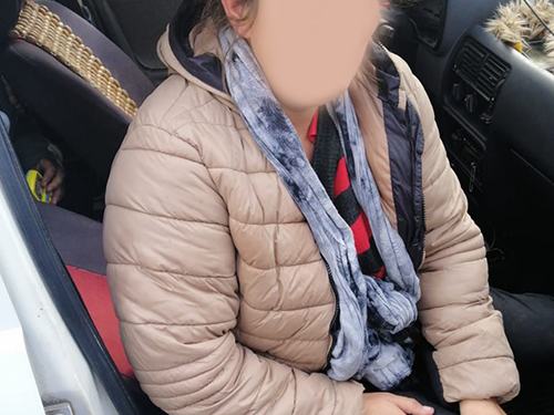 На Тернопільщині знайшли маму, яка покинула на вулиці замерзати свою дитину (Відео)