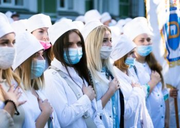 Тернопіль проходить нову хвилю пандемії поза «червоною зоною»