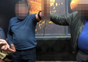 Бійка у Тернополі між чотирма людьми: підрізали чоловіка (Фото)