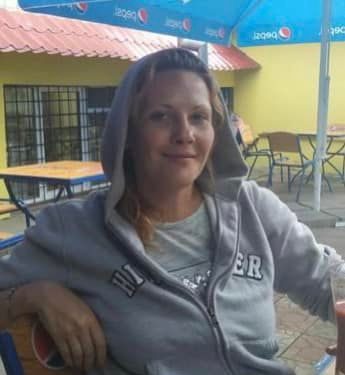 Ще 10 жовтня вийшла з дому: у Тернополі розшукують молоду жінку (ФОТО)