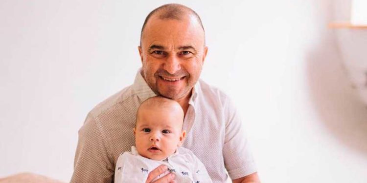 Віктор Павлік розповів, як це – стати батьком у 55 років