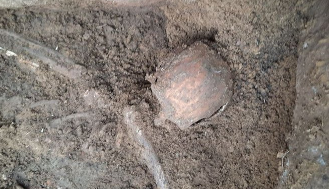 На Тернопільщині знайшли кам’яне поховання, якому 5000 років (Фото)