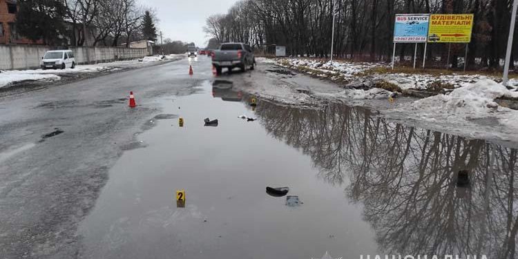 Аварія у Бучачі: пішохід, якого збив водій на “Мітсубісі”, помер у лікарні (Фото)