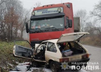 Одна людина в лікарні, одна загинула: сумні наслідки аварії на Тернопільщині (Фото)