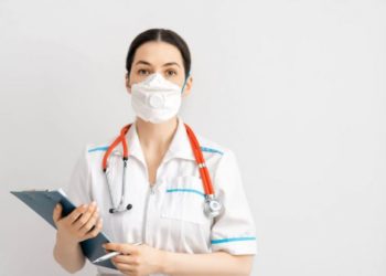 лікарі праця