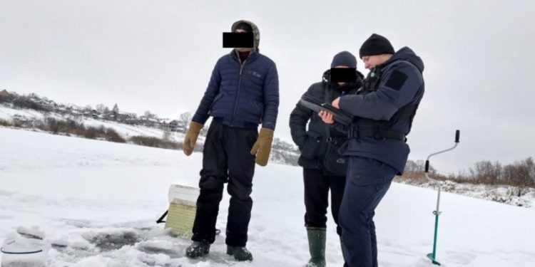 штрафують на озерах