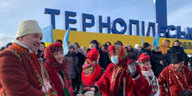 День Соборності України: вперше на межі Тернопільщини відбулась зустріч трьох областей (фото, відео)