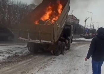 у вантажівці