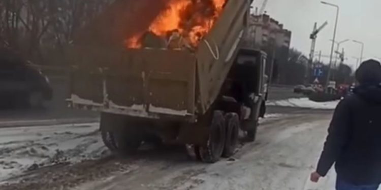 у вантажівці