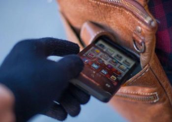 За добу на Тернопільщині зловмисники викрали у мешканців краю кілька мобільних телефонів