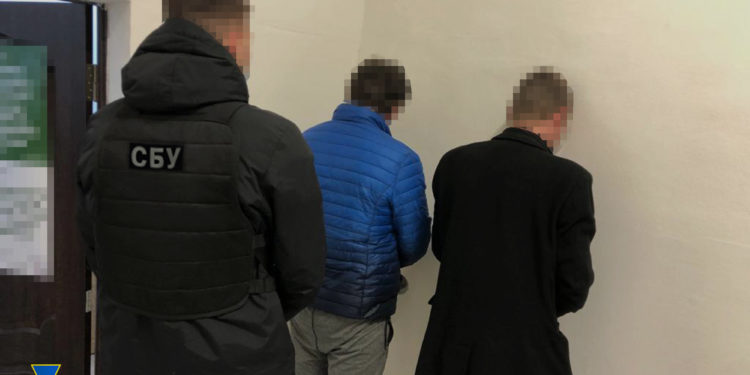 У Тернополі викрили дві підпільні нарколабораторії