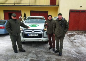 Лісівники Тернопільщини отримали новий автомобіль спеціалізованого призначення