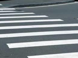 16-річна школярка потрапила під колеса авто, переходячи вулицю у Тернополі