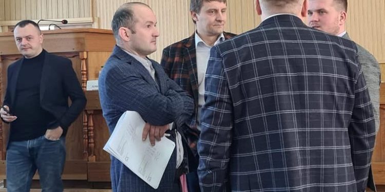 голосування