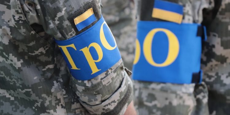 Мер Тернополя закликав чоловіків, які прибули на територію громади, вступати до лав тероборони