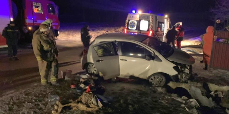 На Тернопільщині автівка злетіла в кювет