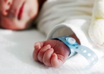 Життя триває: З початку війни на Тернопільщині народилося 229 дітей