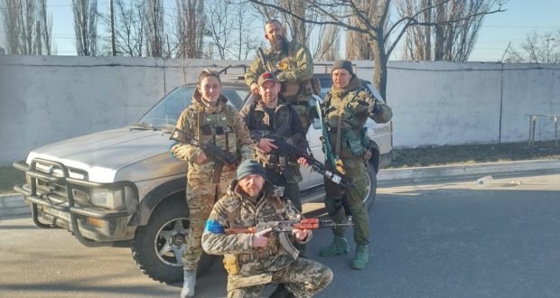 Добровольці дякують тернополянам за допомогу в забезпеченні