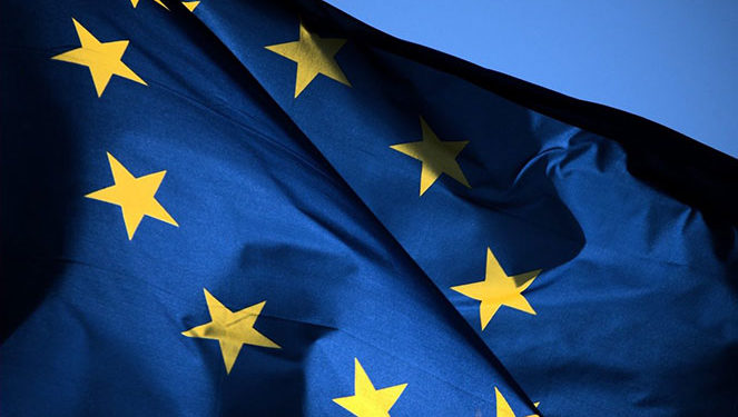 Європарламент рекомендував надати Україні статус кандидата на вступ до Євросоюзу